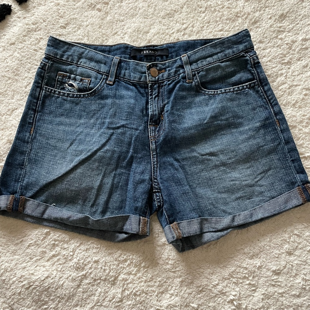 J BRAND Mom Jean shorts.